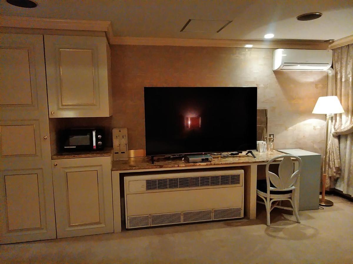 Hotel Liberty Kochi (Adults Only) Εξωτερικό φωτογραφία