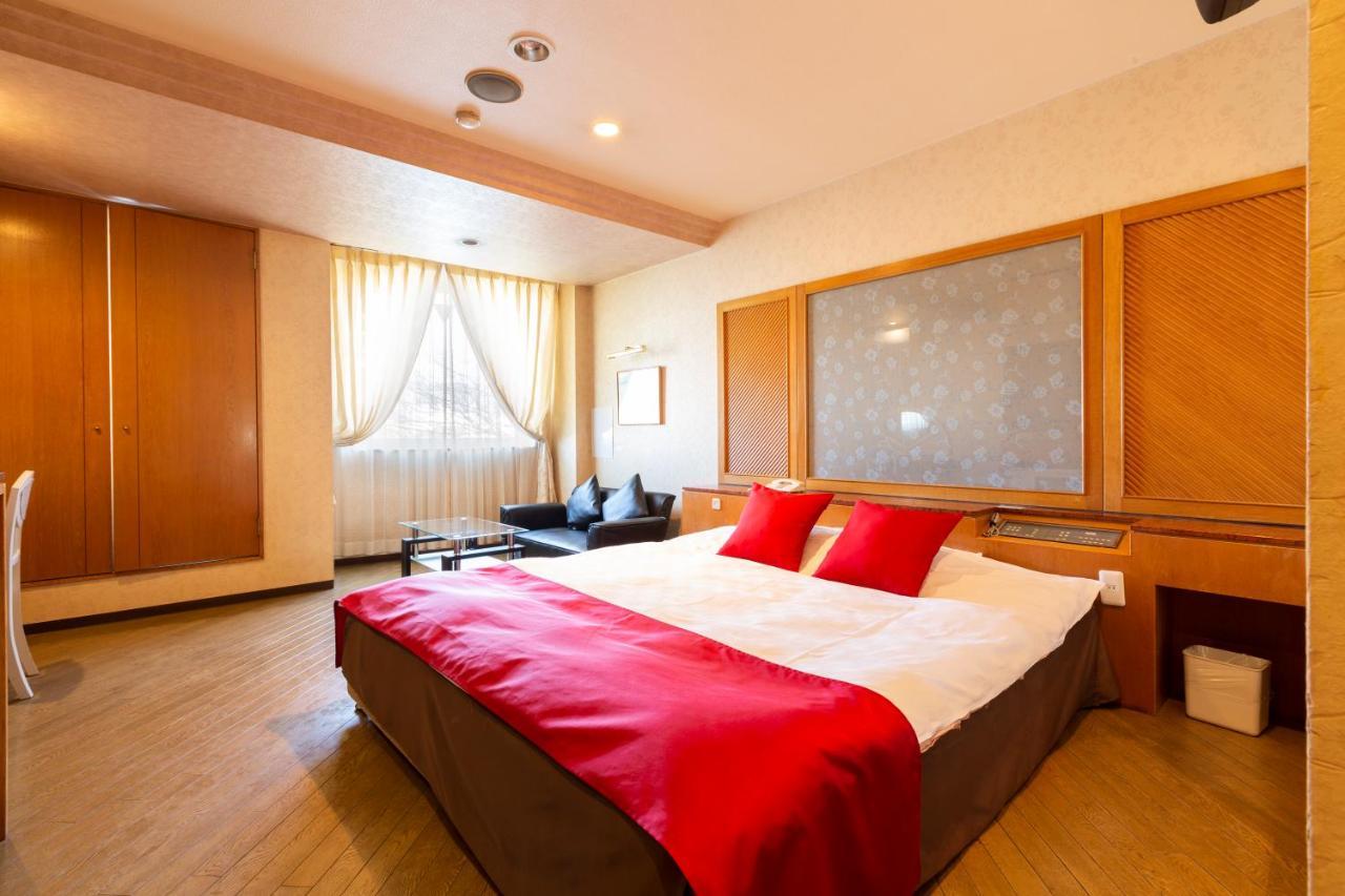 Hotel Liberty Kochi (Adults Only) Εξωτερικό φωτογραφία