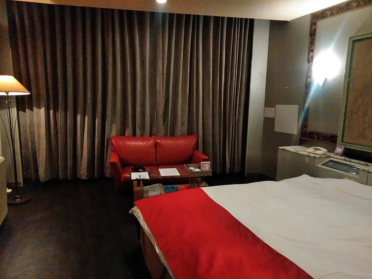 Hotel Liberty Kochi (Adults Only) Εξωτερικό φωτογραφία